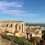 Le Castel Superbe Climatise Pour 4 Personnes Au Centre De Apartment *