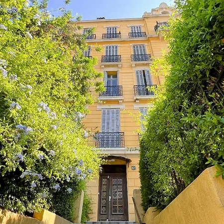 Lägenhet Le Castel Superbe Climatise Pour 4 Personnes Au Centre De *