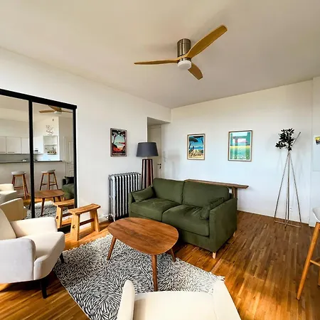 Le Castel Superbe Climatise Pour 4 Personnes Au Centre De Apartament *