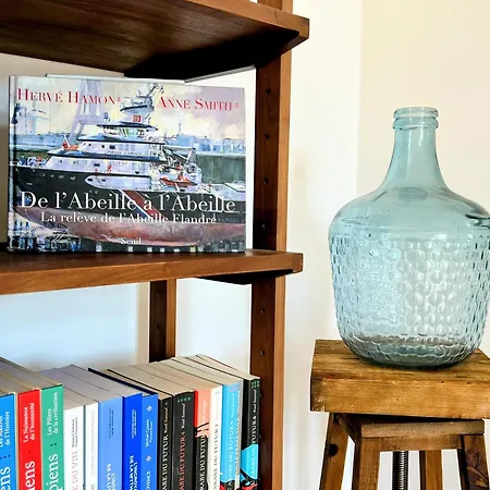 Le Castel Superbe Climatise Pour 4 Personnes Au Centre De *