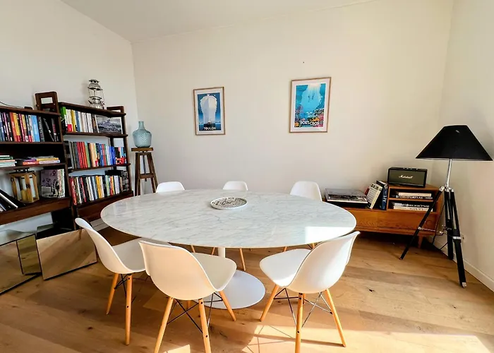 Le Castel Superbe Climatise Pour 4 Personnes Au Centre De * Єр