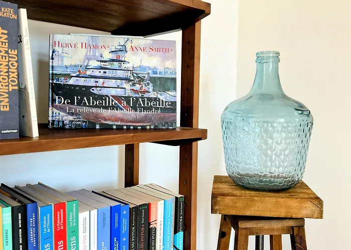 Le Castel Superbe Climatise Pour 4 Personnes Au Centre De *