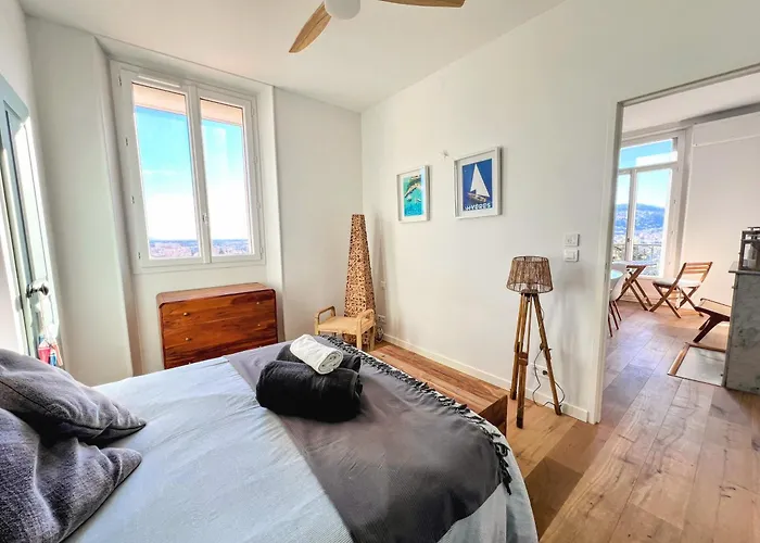 Le Castel Superbe Climatise Pour 4 Personnes Au Centre De * Єр